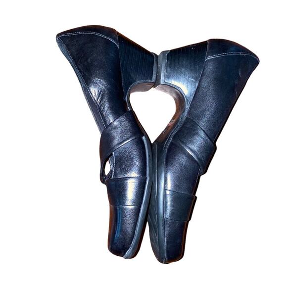 Clarks Everyday Active Air Mary Jane Chunky Heel Rubber sole pumps shoes size 7 - Picture 4 of 11